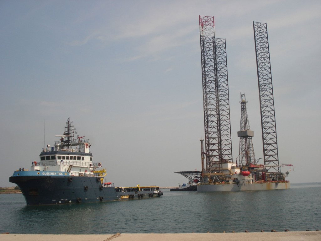 Rig Move and Rig Movers